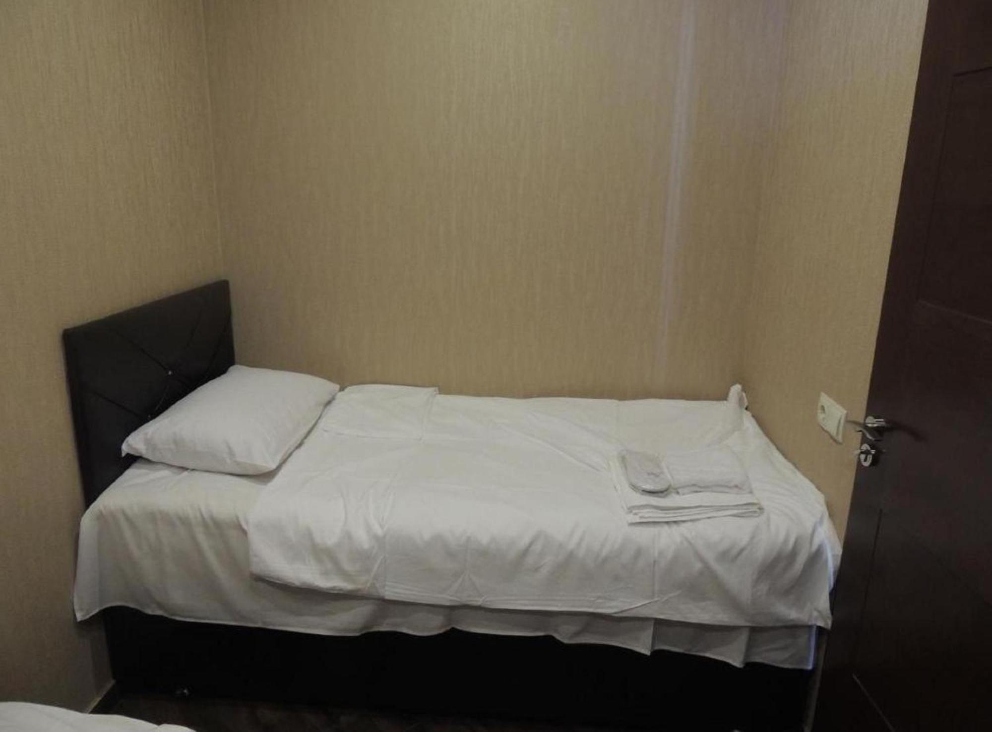 Apart Hotel Black Sea Towers Batumi Esterno foto